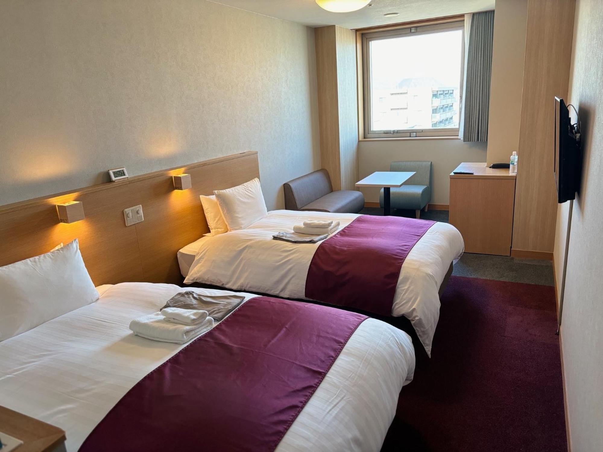 Chateraise Hotel Наґано Екстер'єр фото